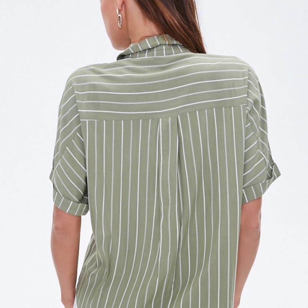 Forever 21 blouse - Picture 3 of 3